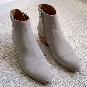 Dolce Vita booties